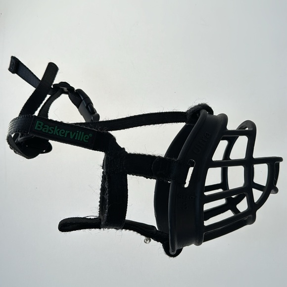 💜3/$15 Baskerville Ultra Muzzle for Dogs - Picture 2 of 7